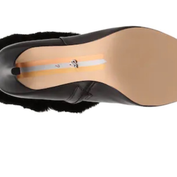 Sam Edelman Oleana Bootie - Picture 5 of 8